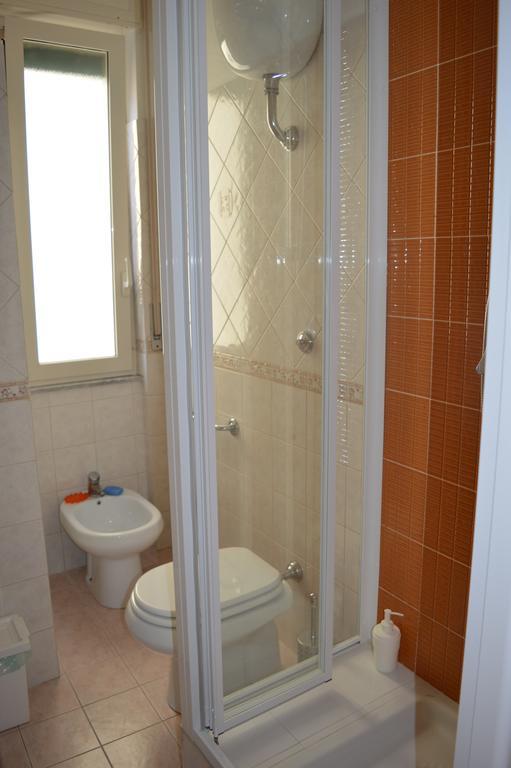 Mary'S Home Salernes Chambre photo