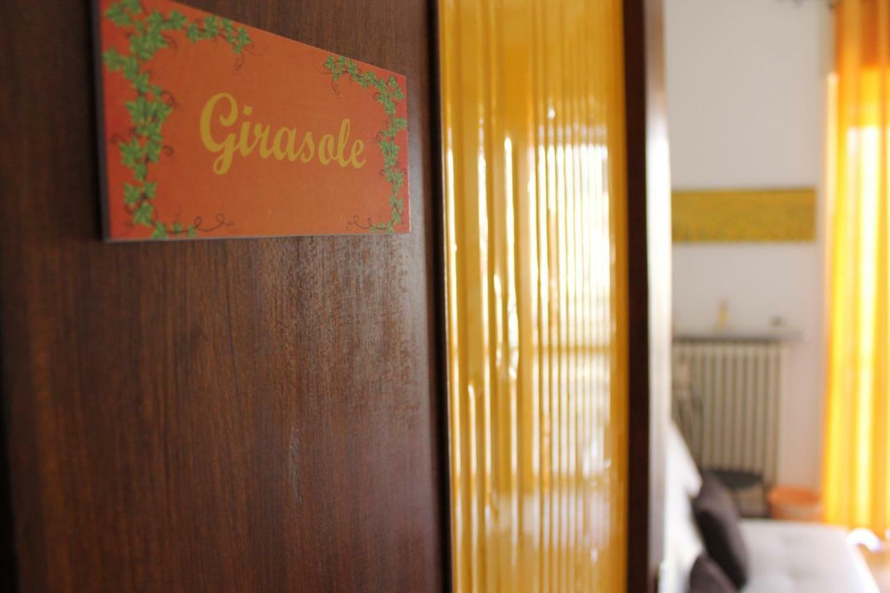 Mary'S Home Salernes Extérieur photo